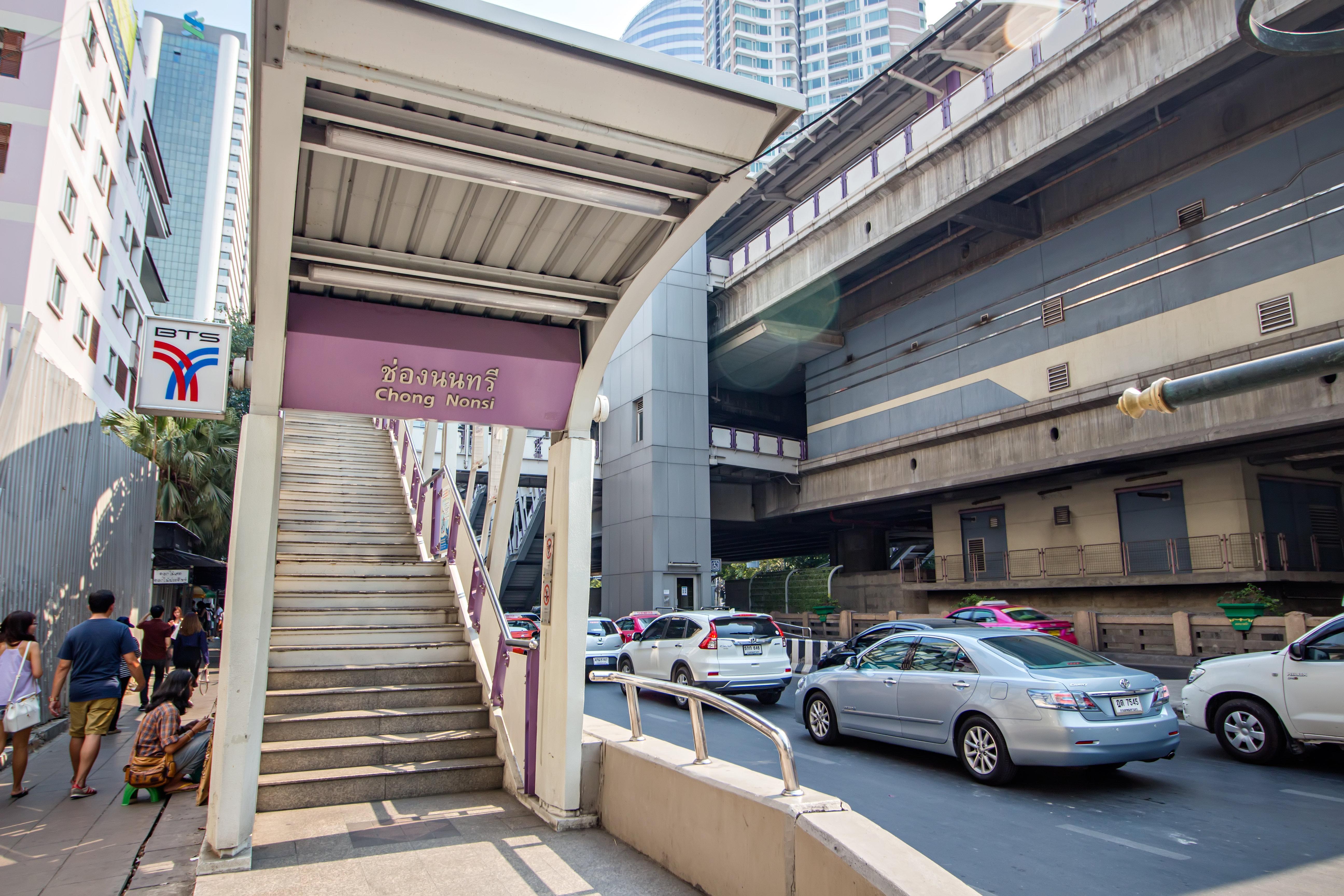 Holiday Inn Express Bangkok Sathorn By Ihg Exteriér fotografie