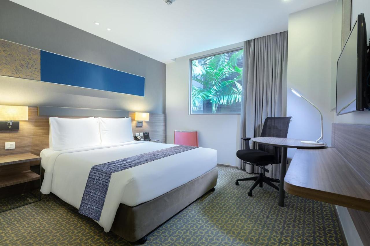 Holiday Inn Express Bangkok Sathorn By Ihg Exteriér fotografie